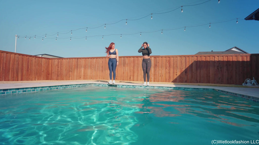 Alexandra and Samantha Have a Wet Workout