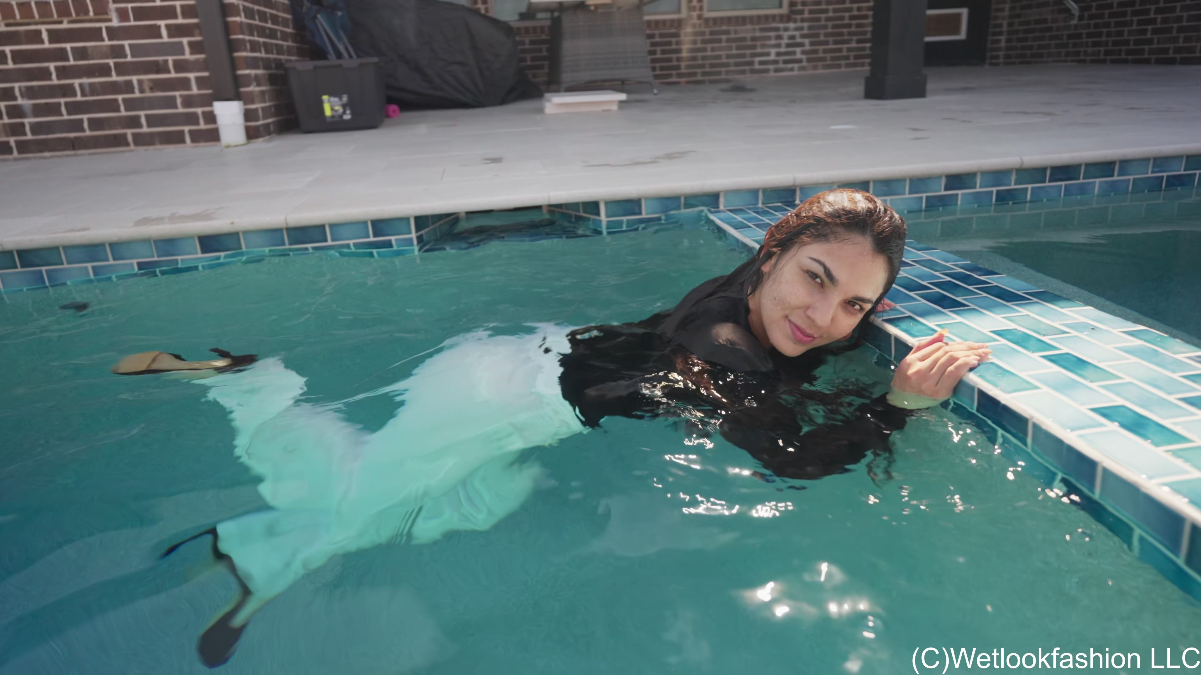 Alexandra goes for a Swim in White Pants & a Shiny Top