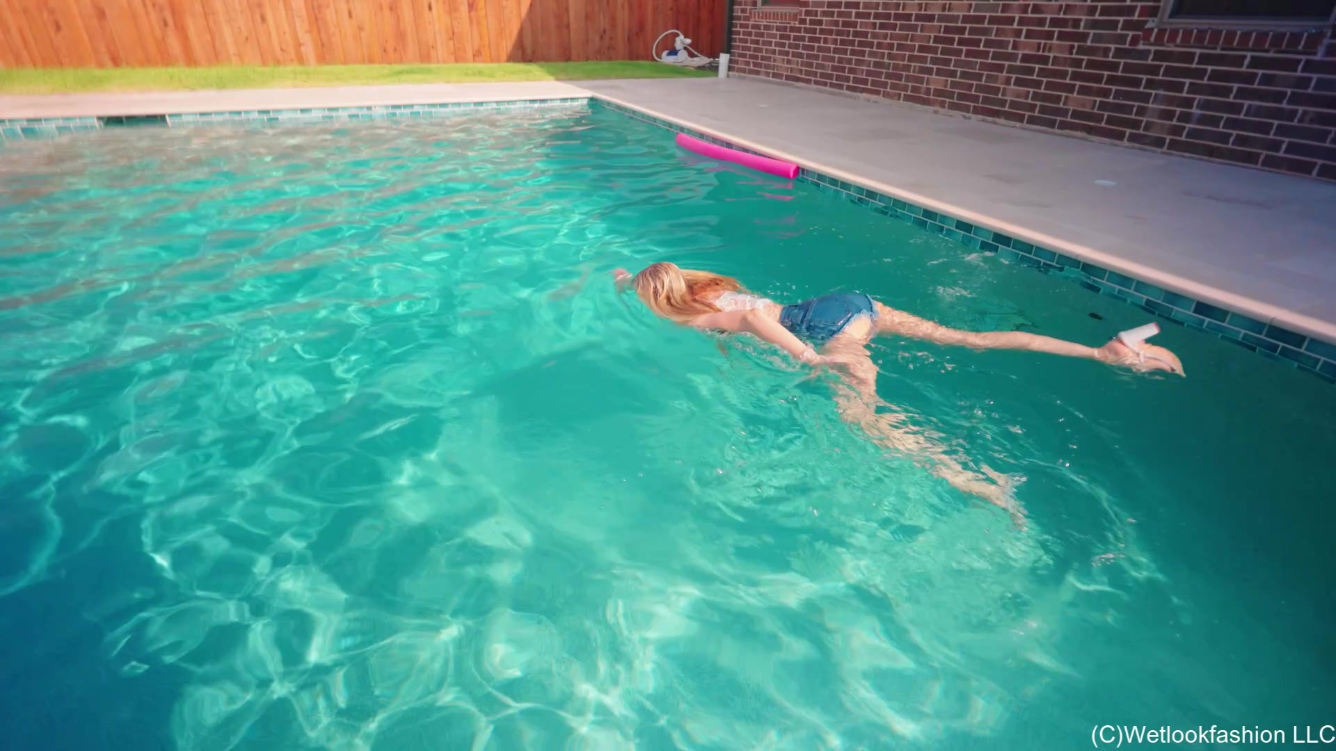 Amber Soaks Her Favourite Jean Shorts in the Pool