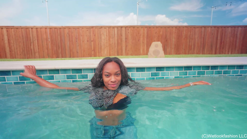 Amy Goes for a Pool Dip in a Cute Jean Shorts Outfit