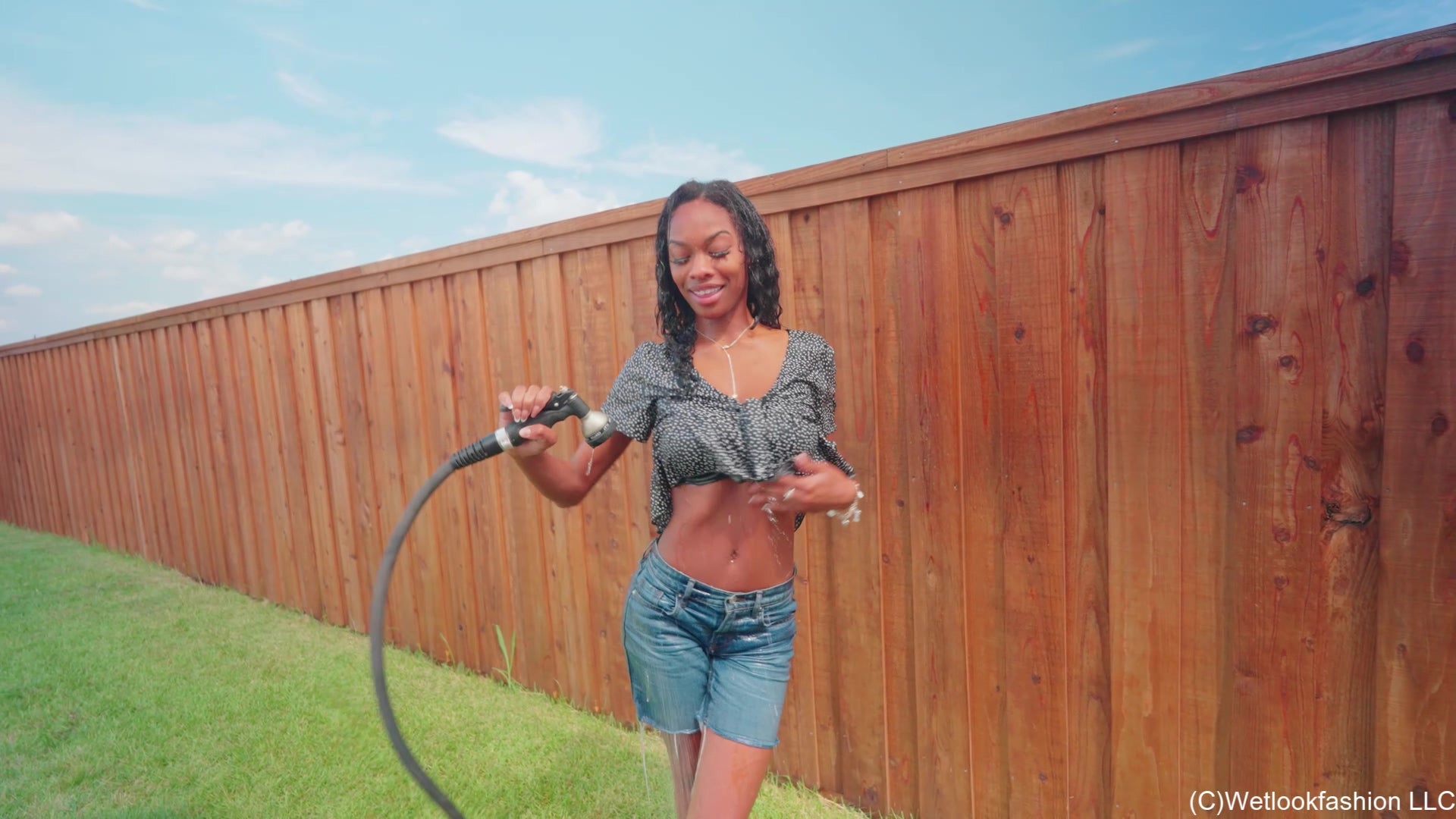 Amy Goes for a Pool Dip in a Cute Jean Shorts Outfit
