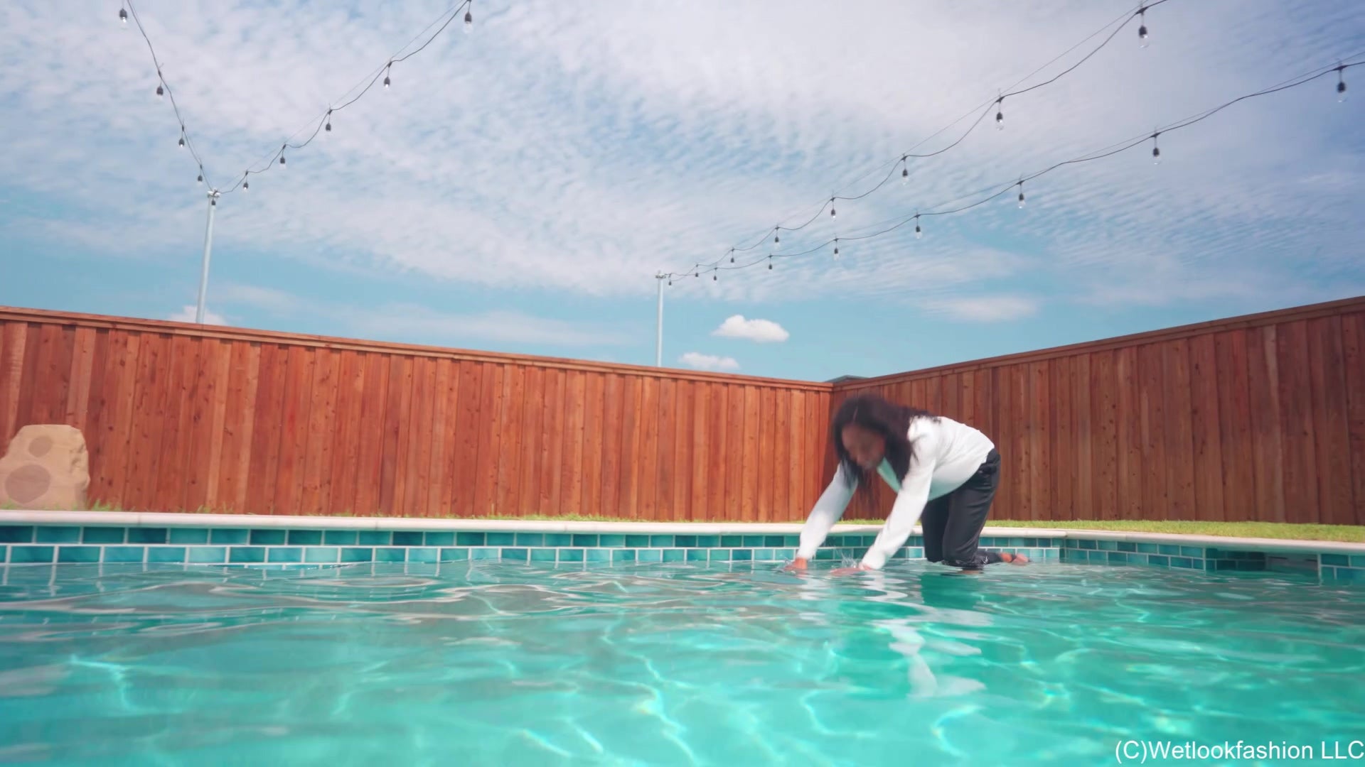 Amy's Wet Clothes Business