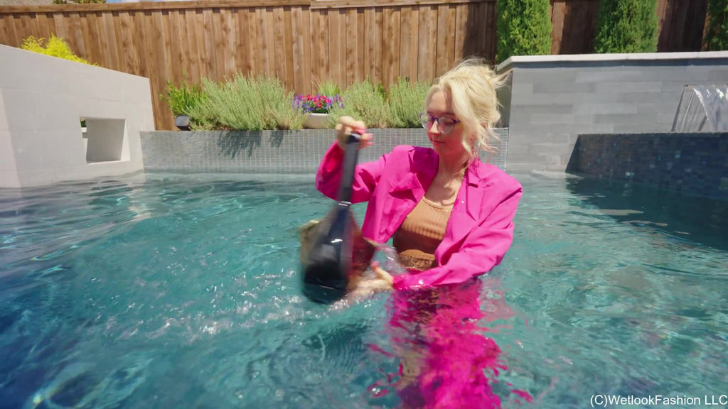 Bubbly Business with Hannah