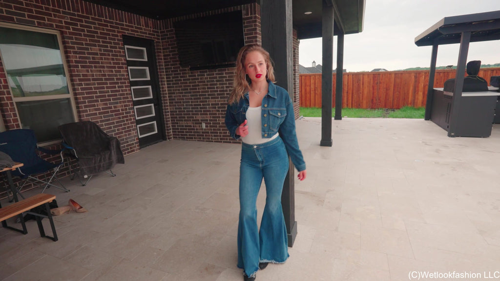 Camille and Tiffany Have a Clothed Pool Date