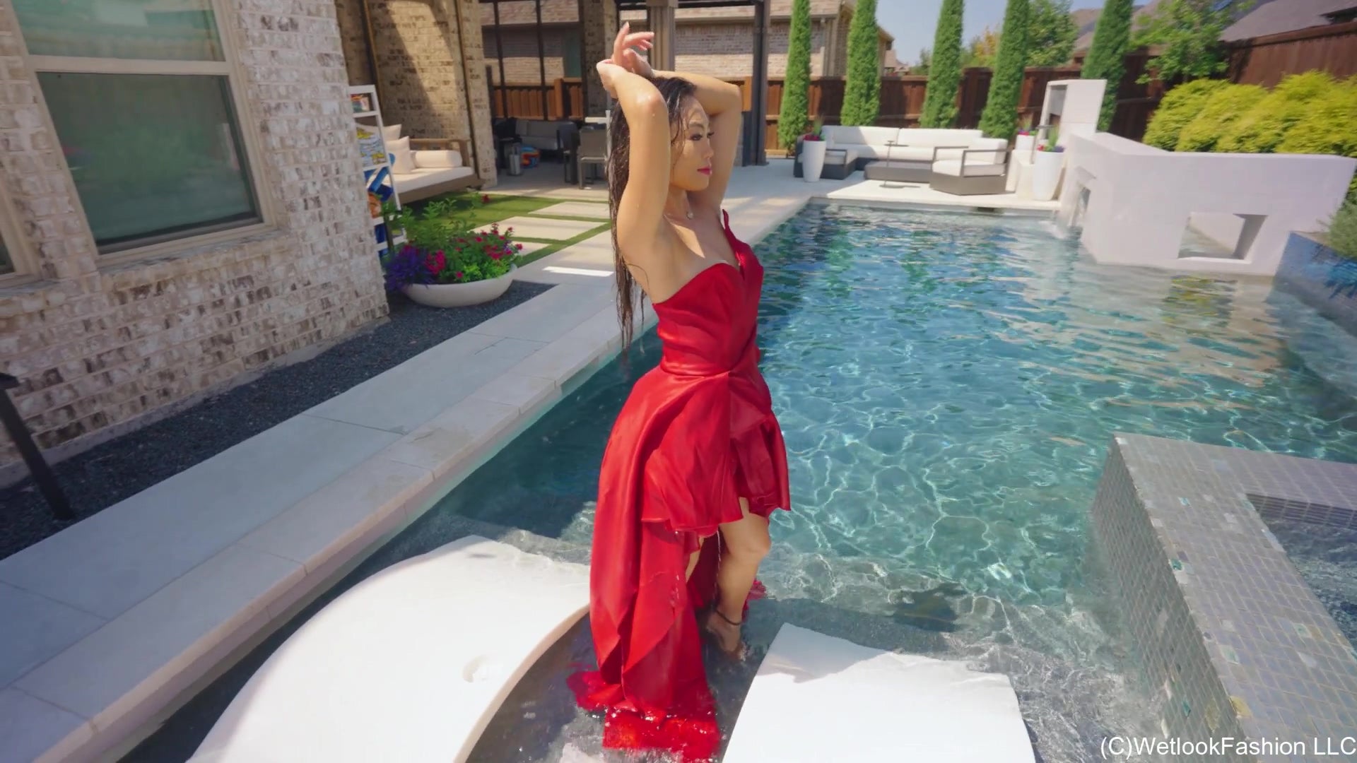 Christy Gets Her Gorgeous Designer Dress Wet