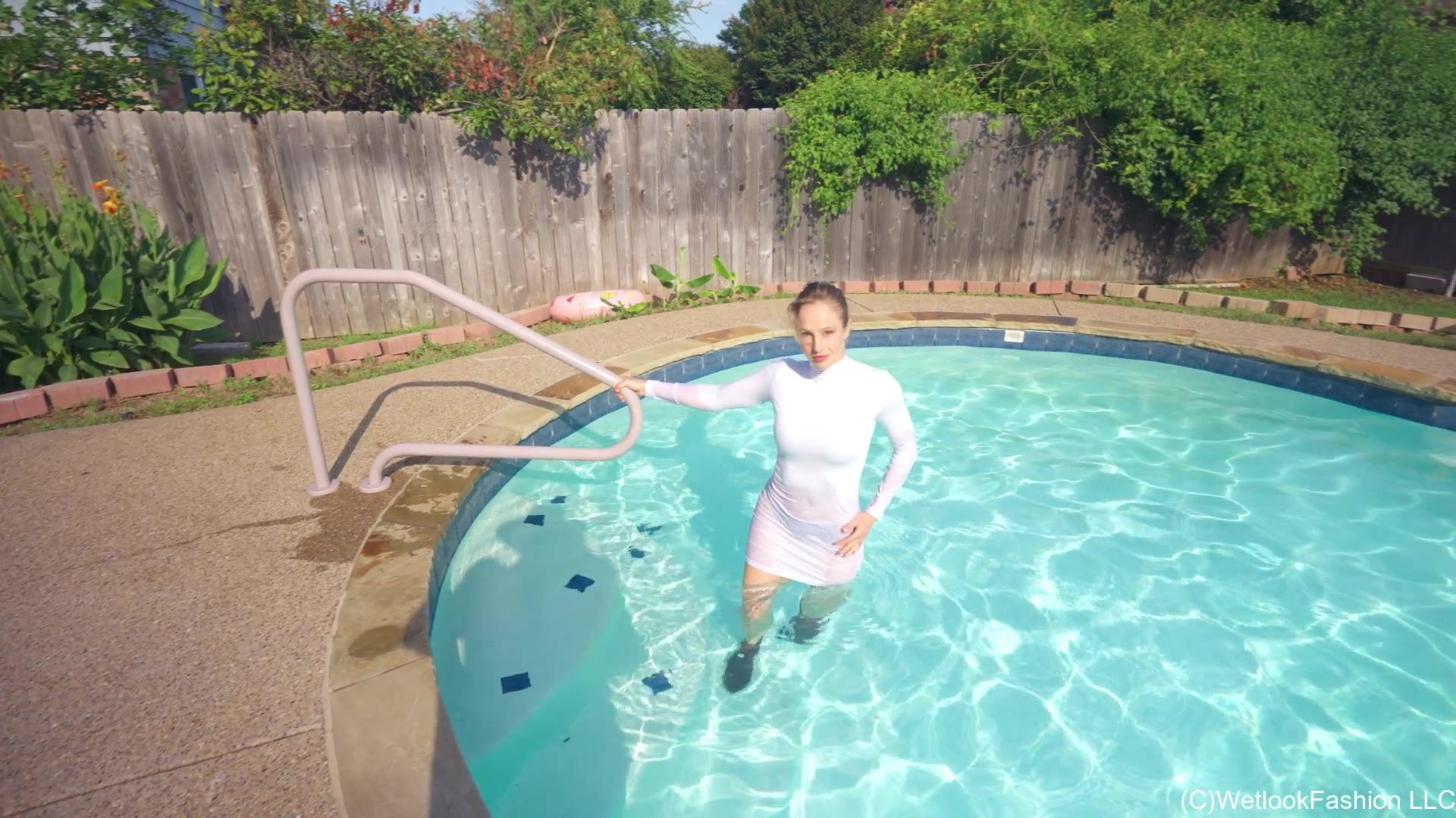 Dive into Desire: Camille's Poolside Provocation