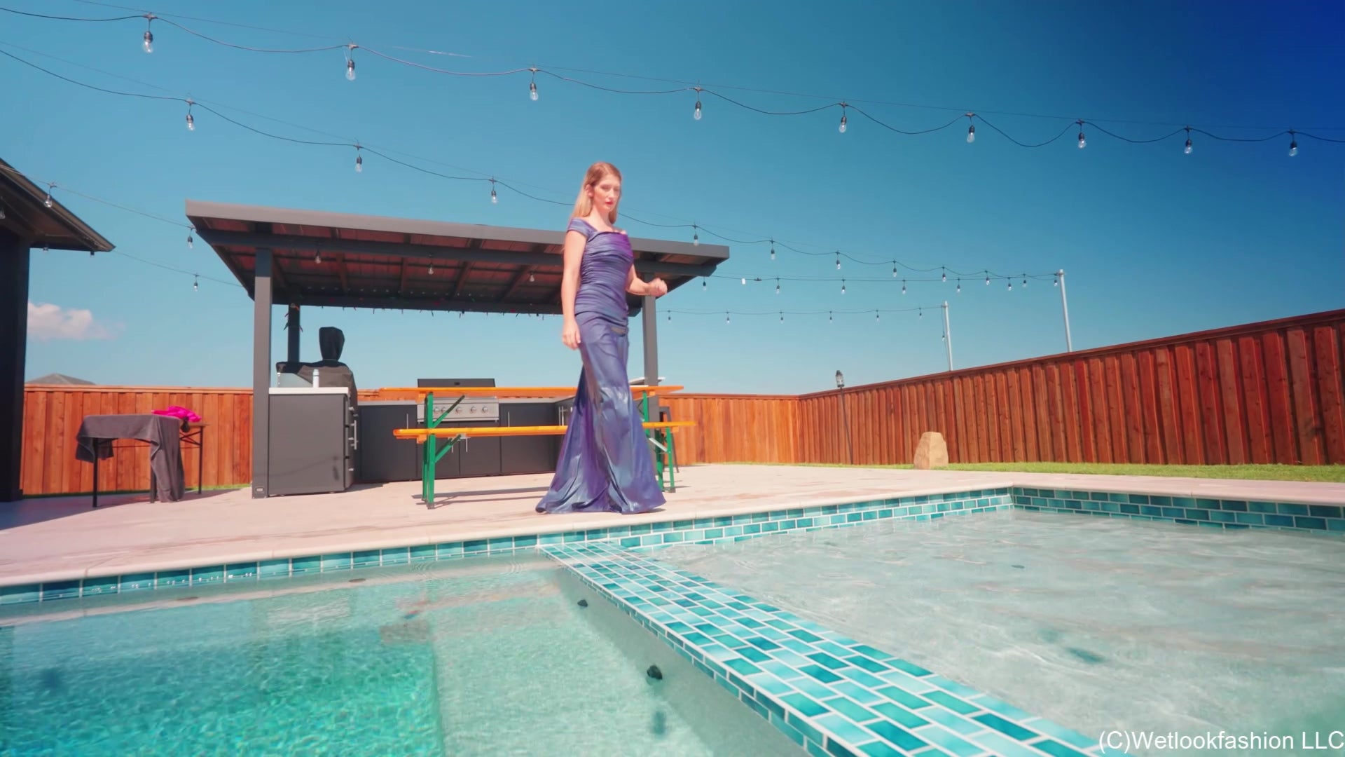 Glam Wetlook with Kate