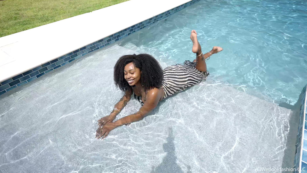 Indigo Makes Her Spontaneous Wetlook Debut