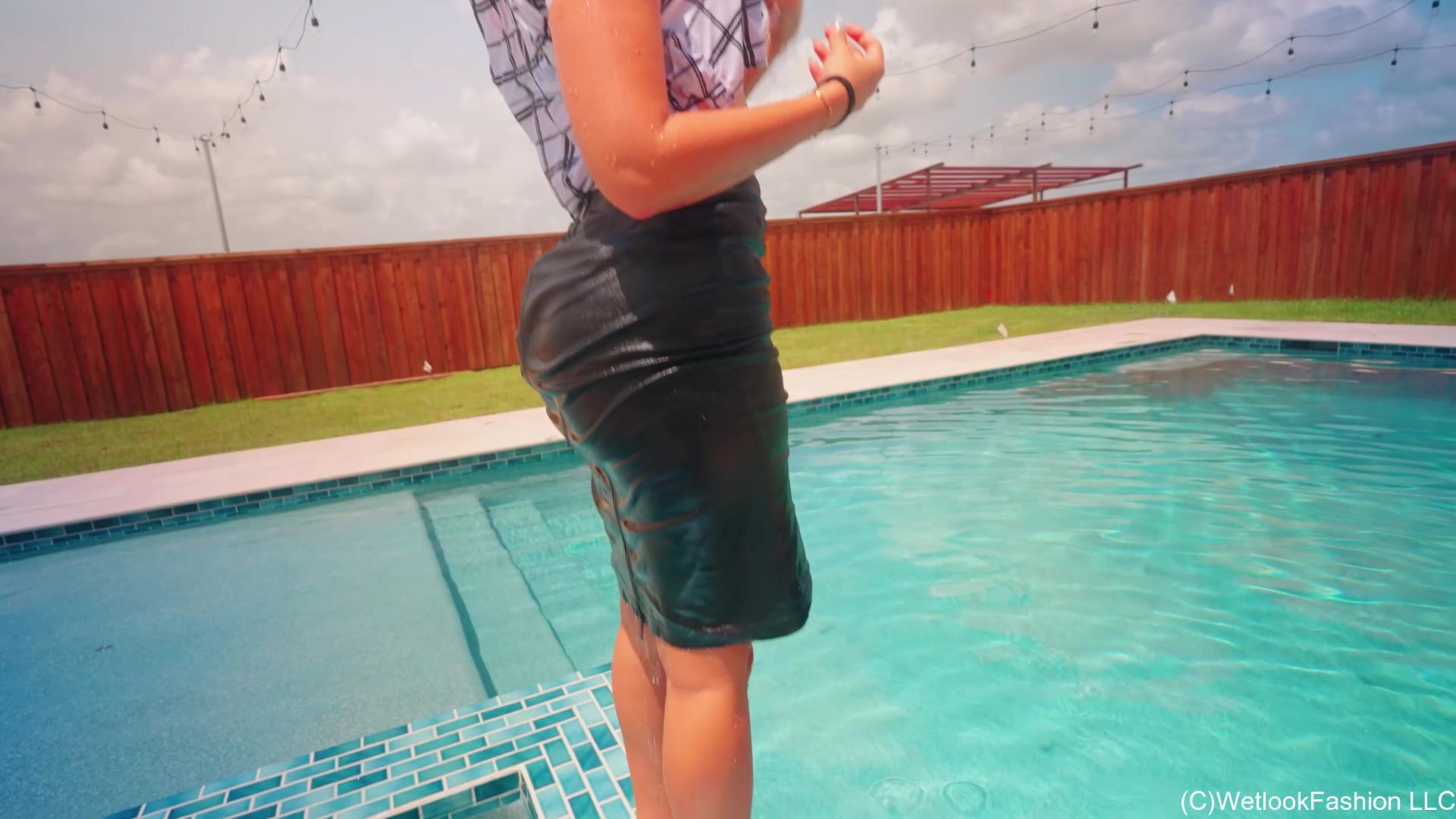 Iris Gets Bad News While Swimming in a Business Outfit