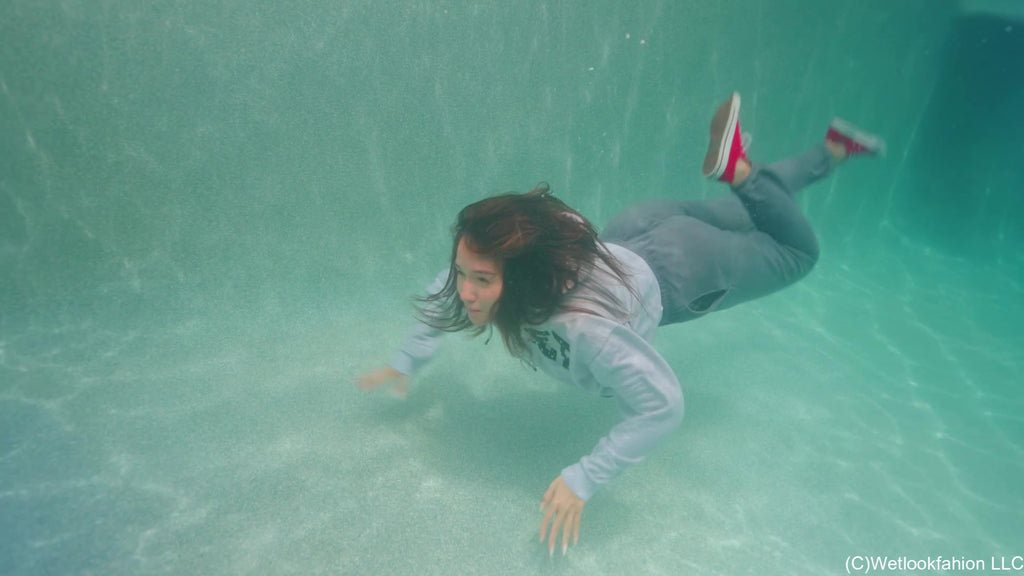 Iris Is Hiding in the Pool from an Intruder