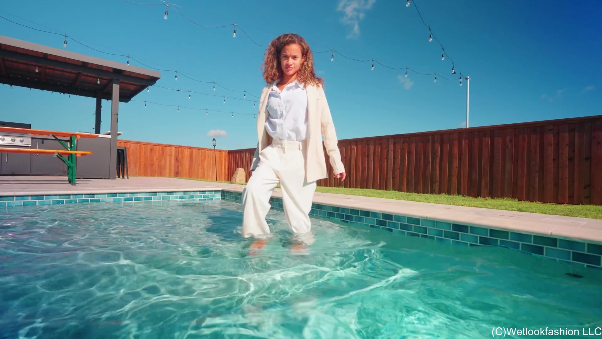 Jasmine Is All Wet in White Business