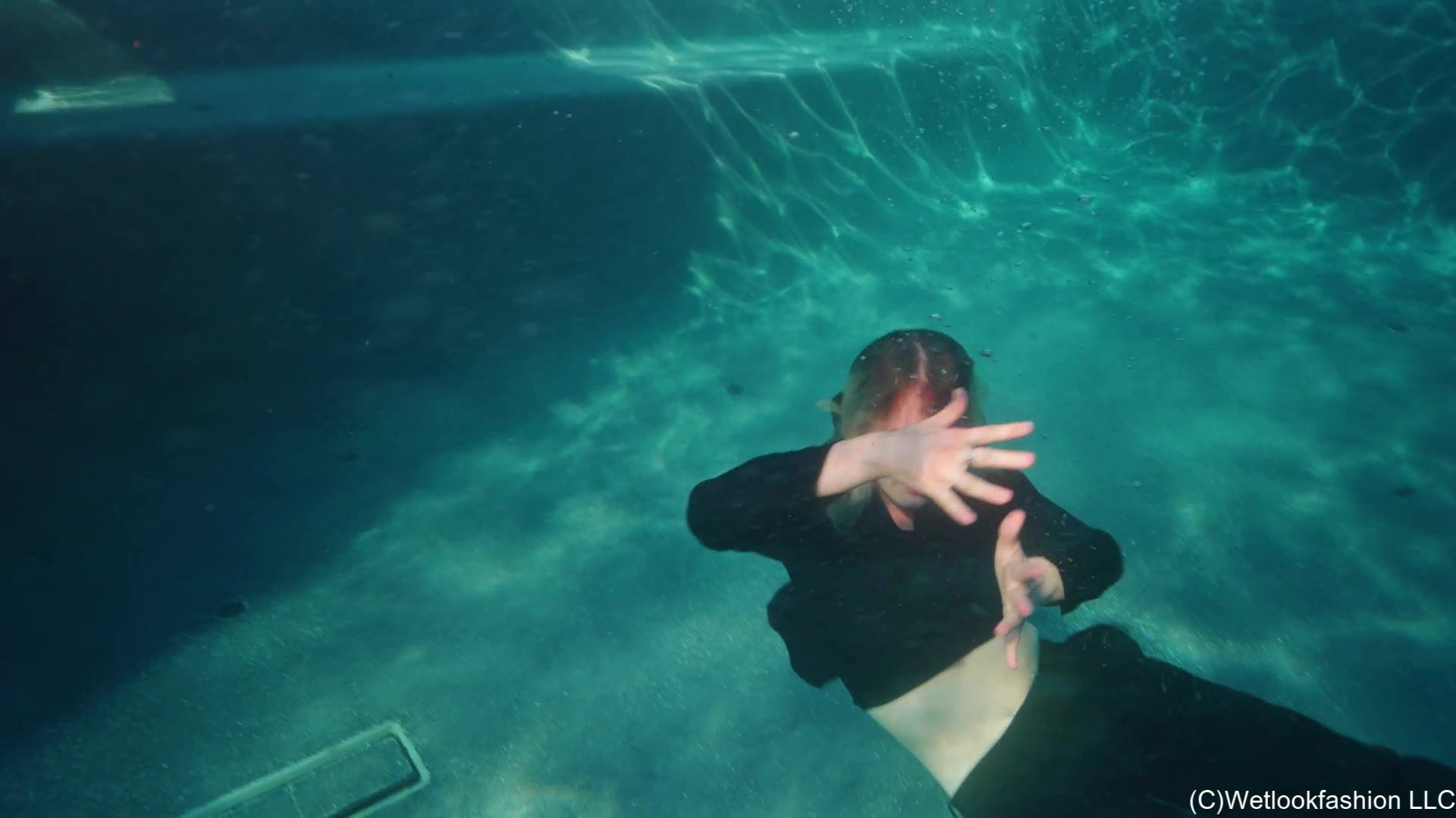 Jessica Prefers Swimming over Smoking