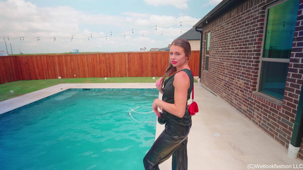Joy's Wet Handbag Business