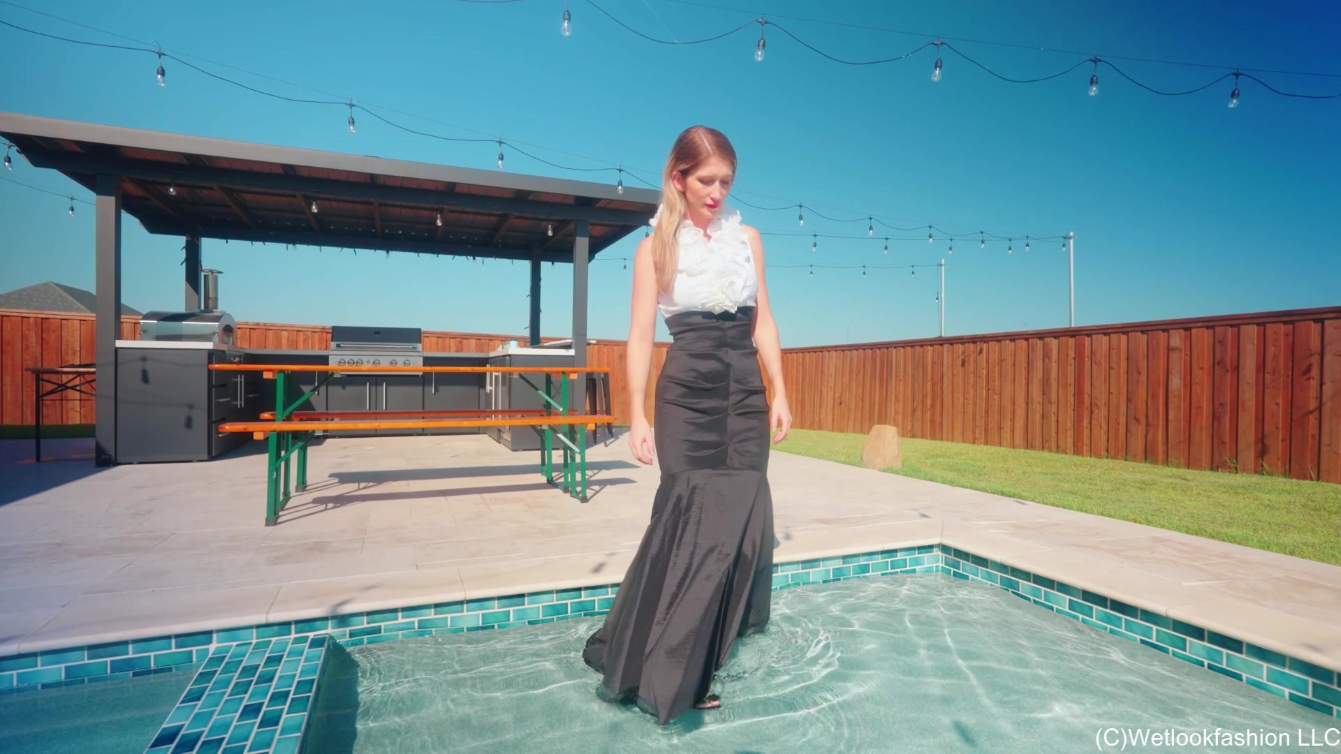 Kate Gets Wet in a Stunning Evening Gown