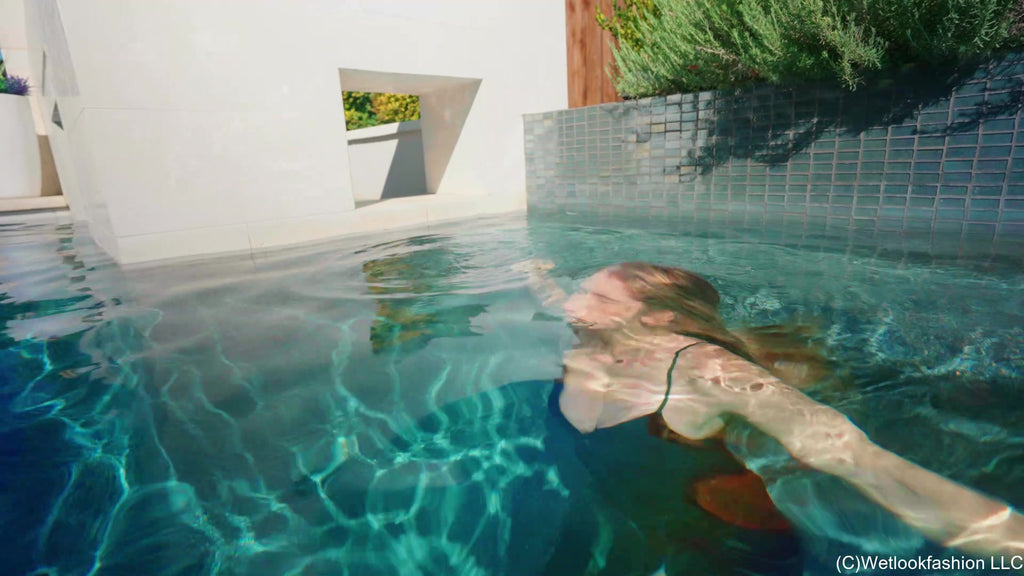 Kate Swims in a Green Satin Dress