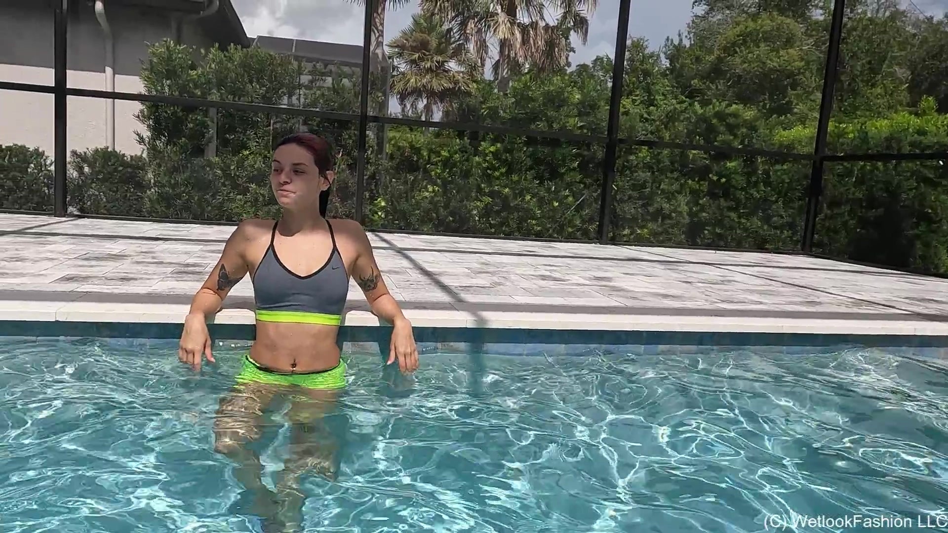 Kilo - Wasser-Workout im Nike Pro Set