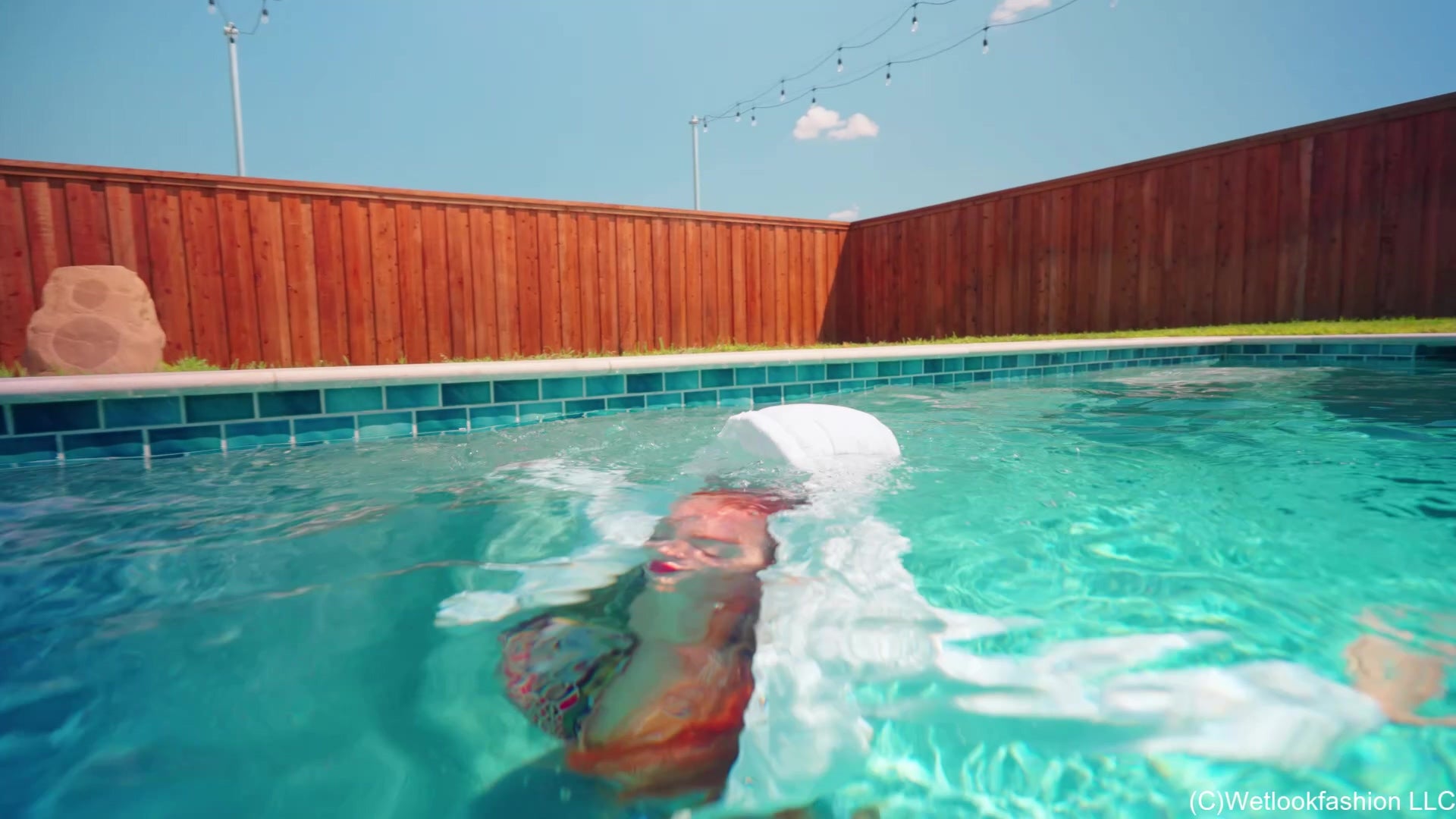 Krispeachi Takes Her First Ever Fully-Clothed Jeans Swim