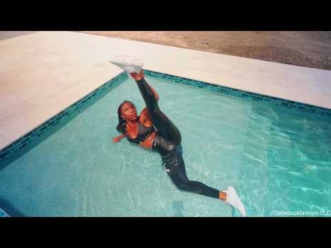 Naomi Swims in the Pool Wearing Color Changing Leggings