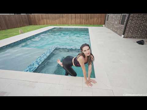 Lila Gets Wet in LuluLemon Leggings