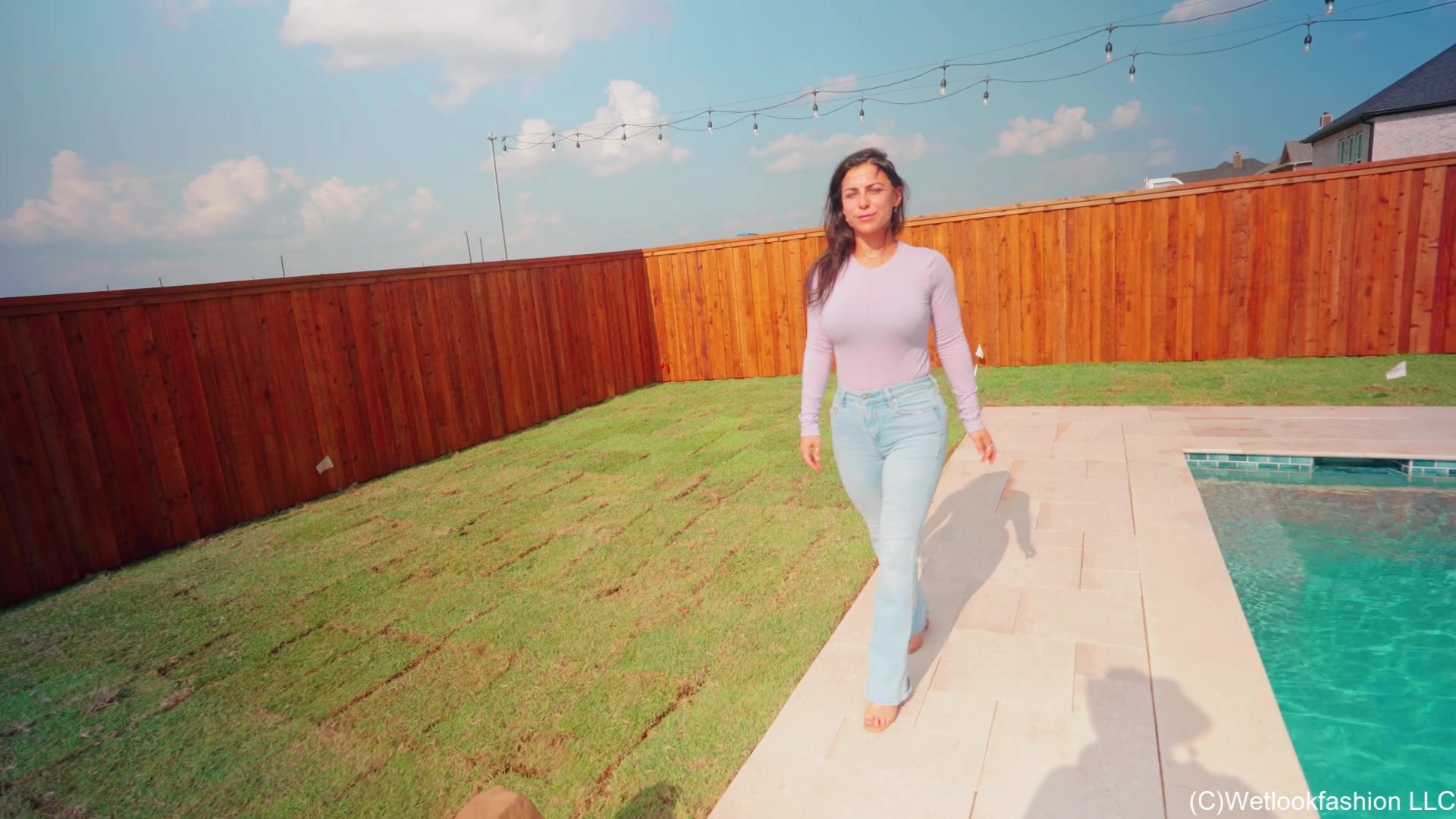 Reina Takes Her First Ever Fully-Clothed Swim Wearing Jeans