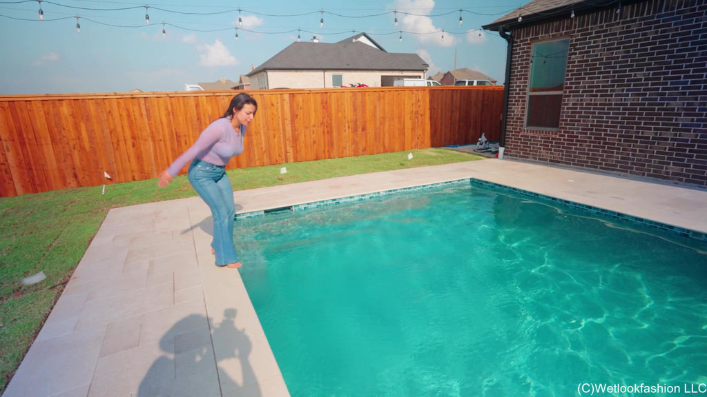 Reina Takes Her First Ever Fully-Clothed Swim Wearing Jeans
