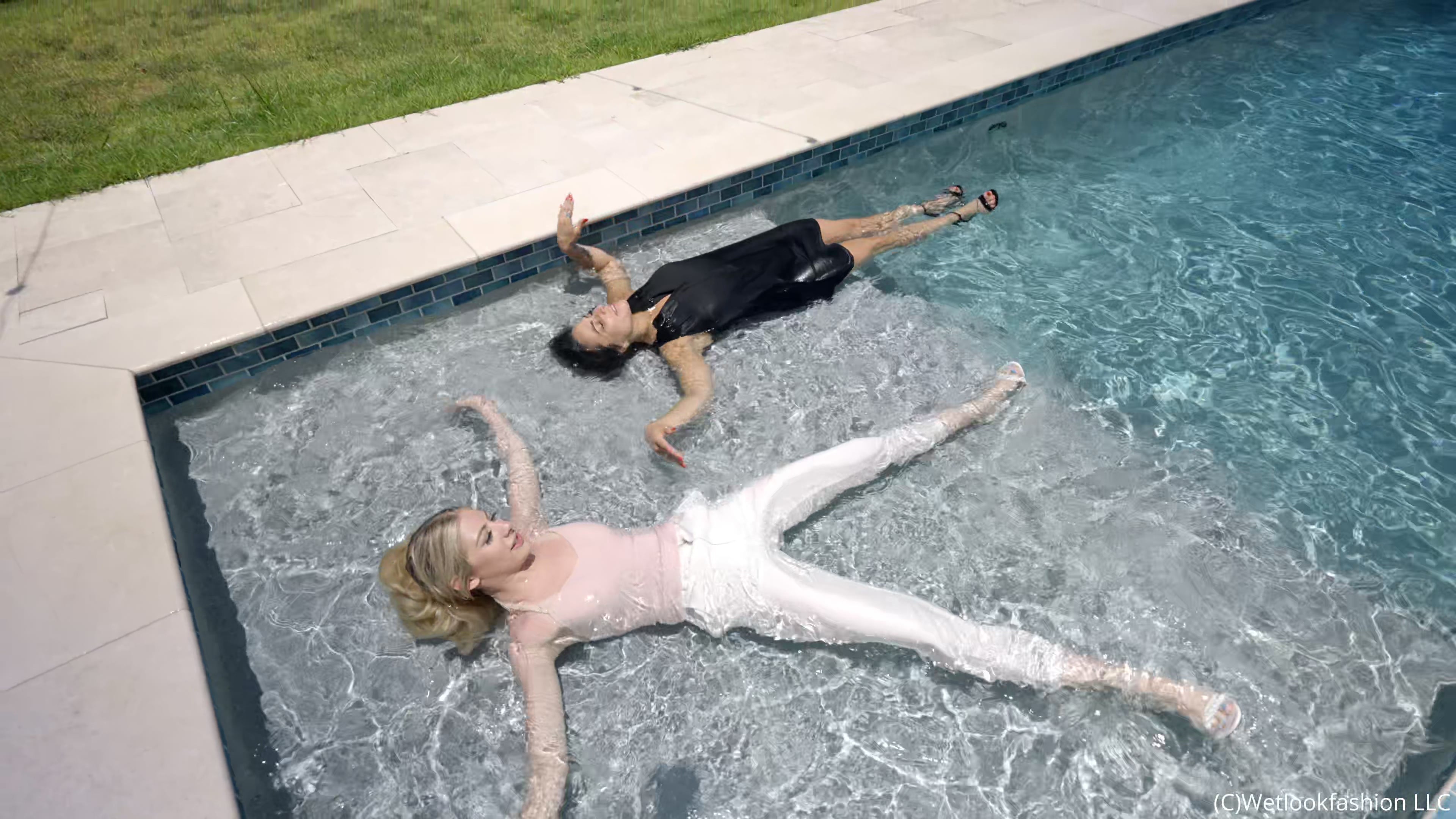 Reina Teaches Amber How to Do a Dive Fully Dressed