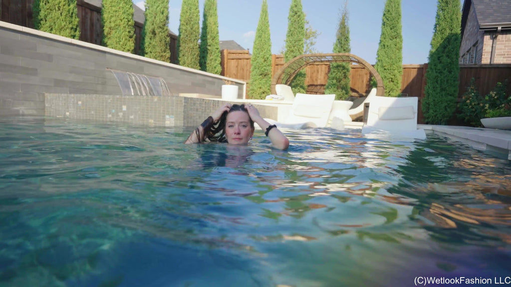 Rey Goes for a Swim in Levi's, White Top and Flip Flops