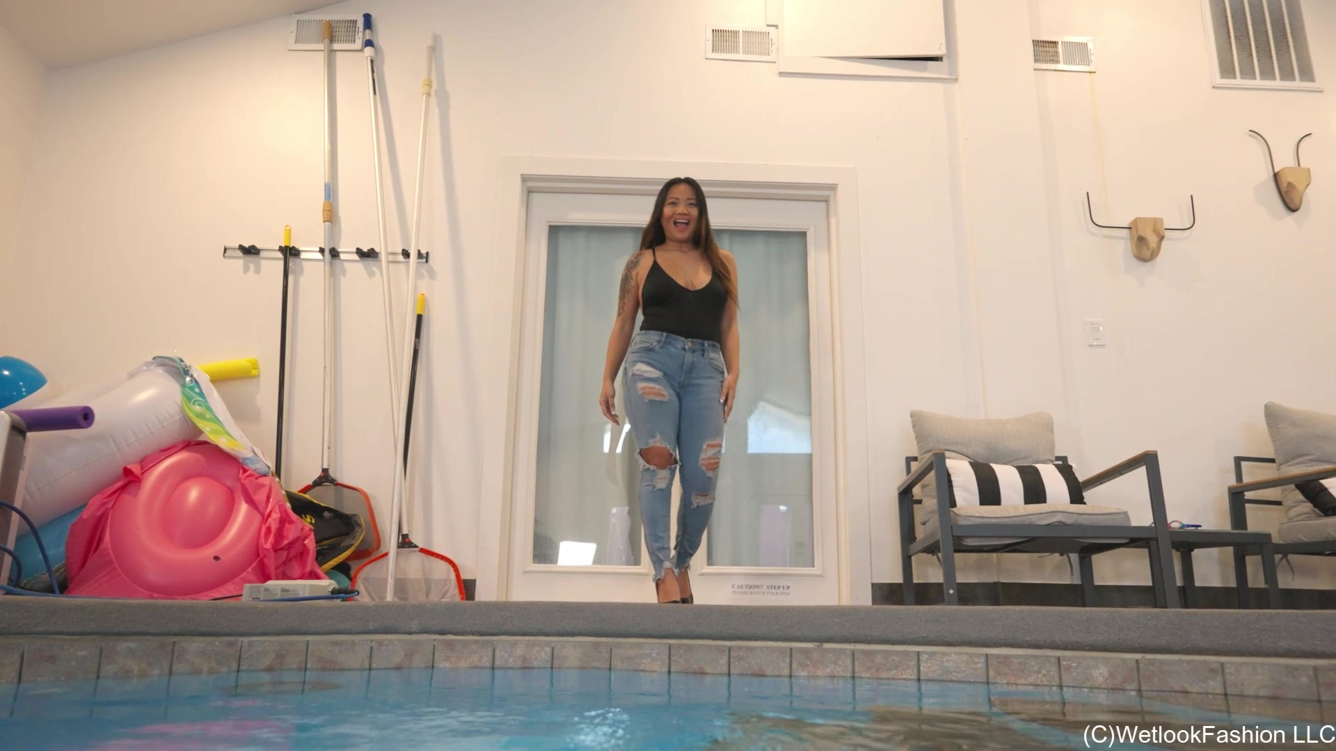 Reyna Swimming in the Pool in Jeans, Heels and a Swimsuit