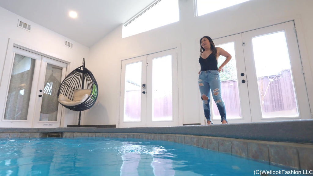 Reyna Swimming in the Pool in Jeans, Heels and a Swimsuit