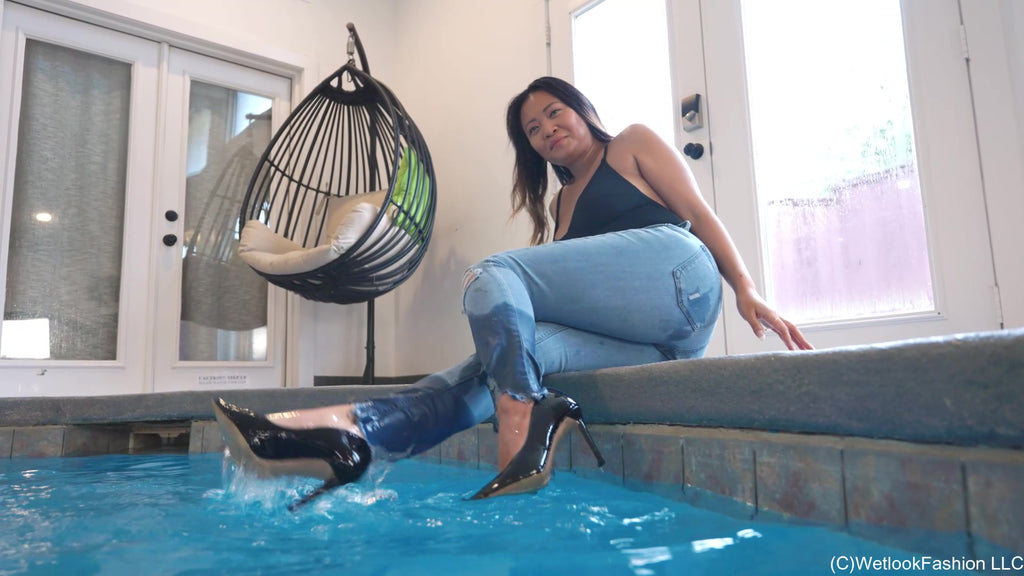 Reyna Swimming in the Pool in Jeans, Heels and a Swimsuit