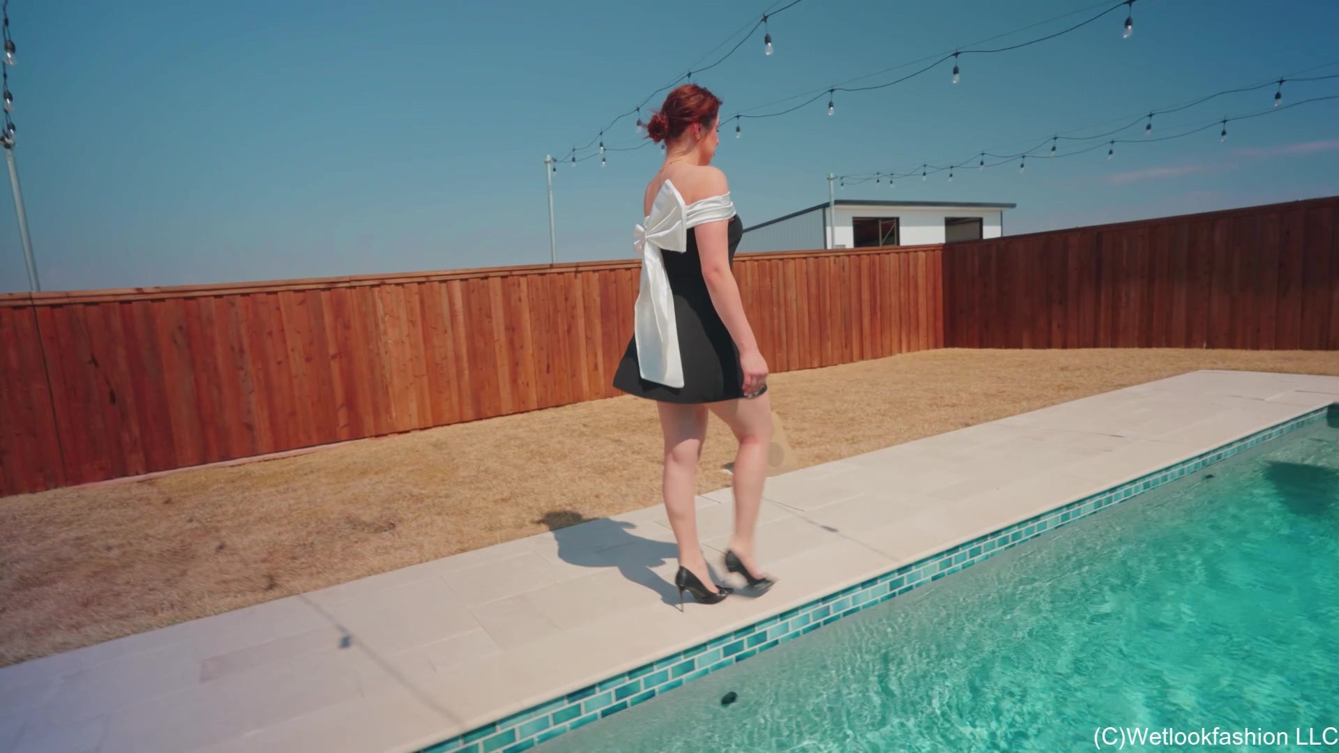 Samantha Goes for a Swim in a Elegant Minidress and Heels