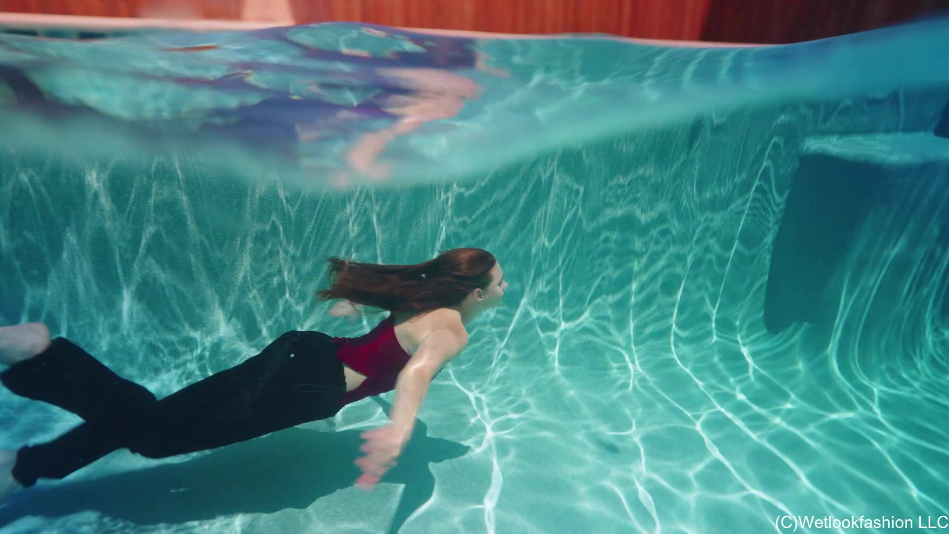 Taylor Goes for a Swim in Baggy Pants, Top and Heels