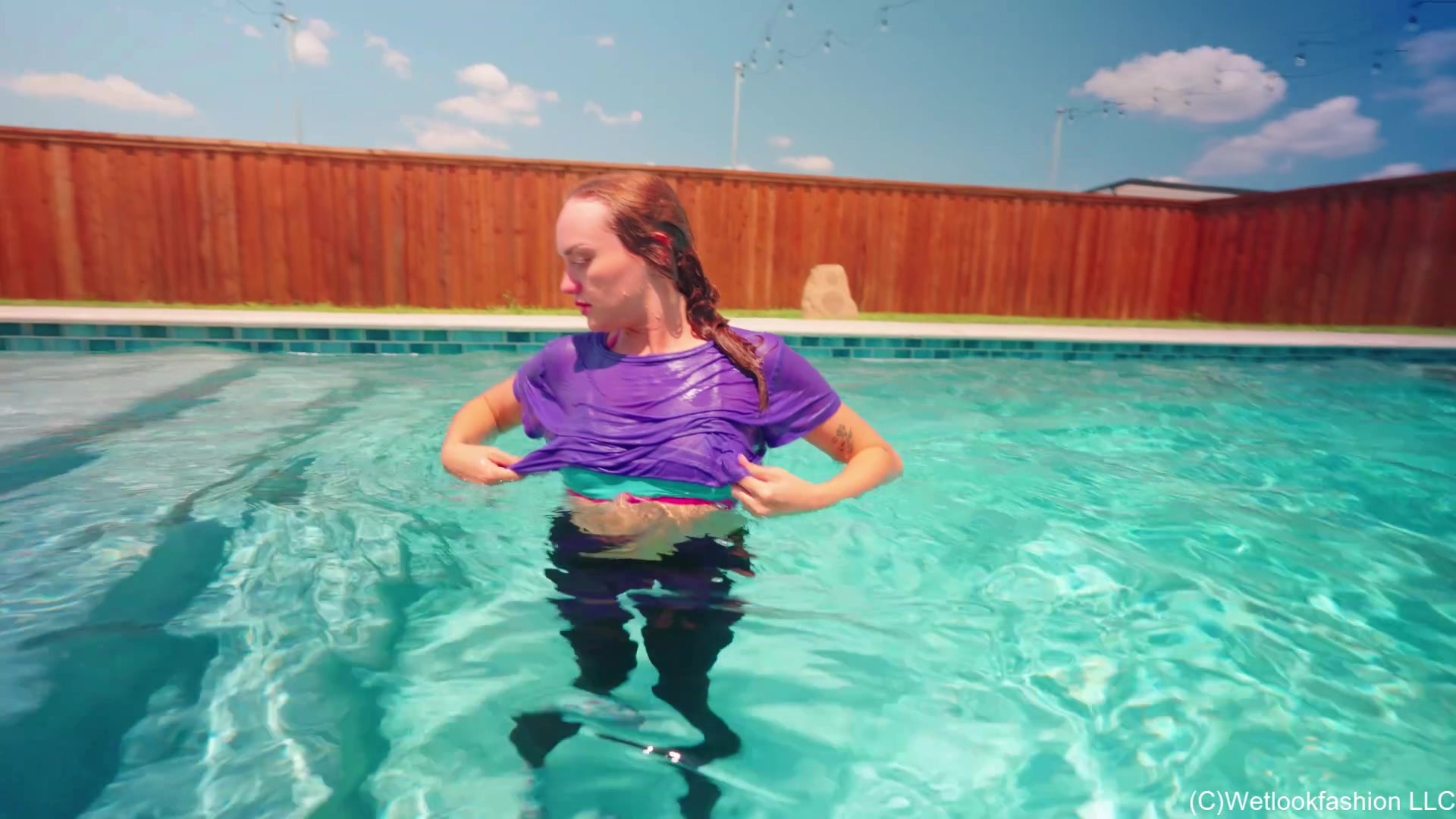 Tiffany Stretches All Wet in A Nike Outfit and a T-Shirt