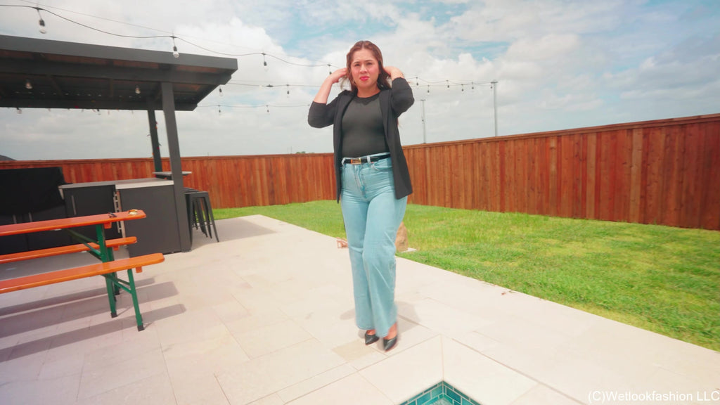 Wet Jeans Business with Samantha