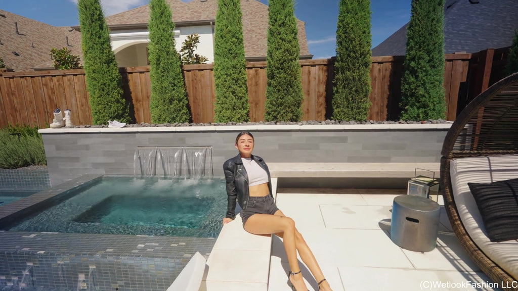 Pool Fun in a Shorts and Leggings Outfit with Diana